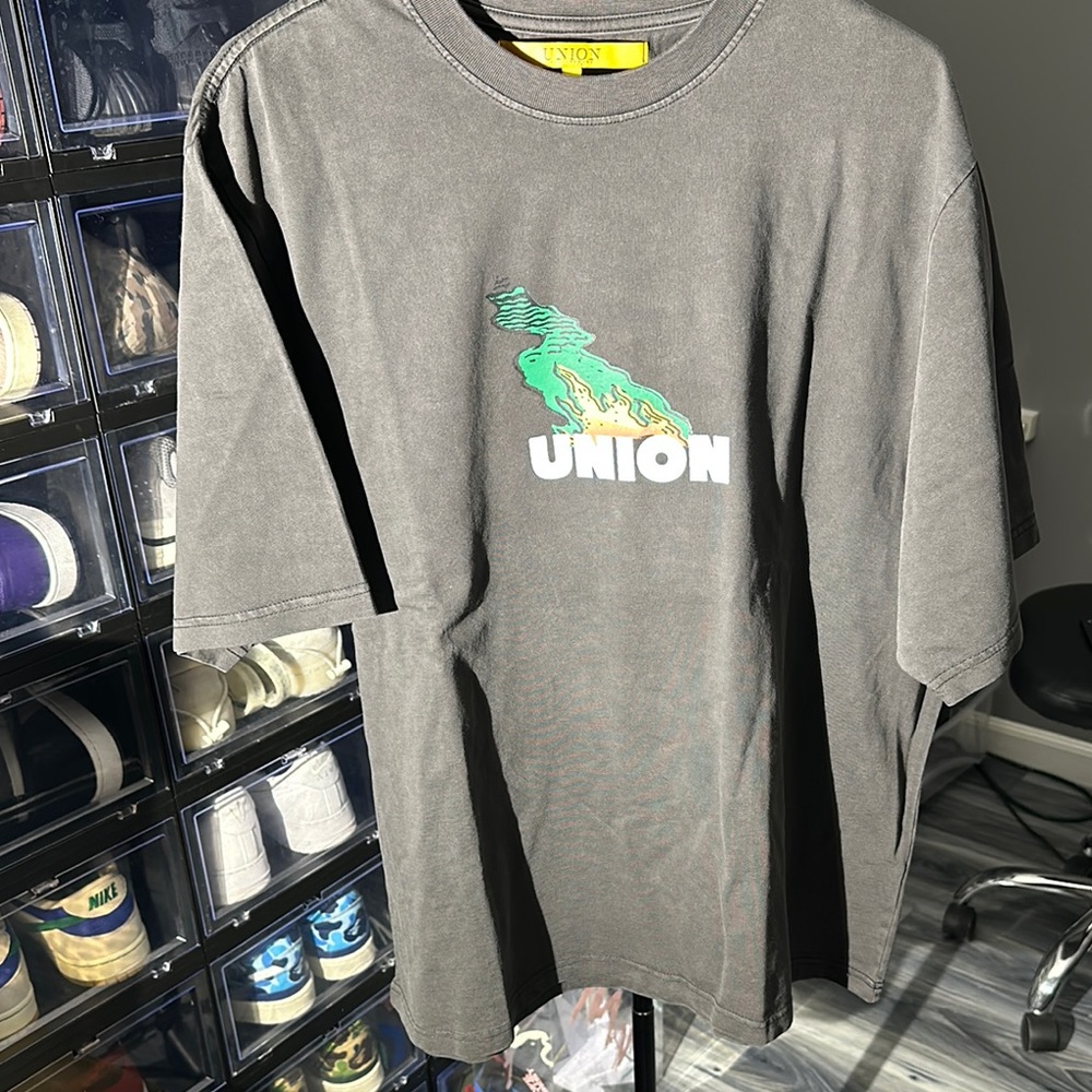 Men's Grey T-Shirt
